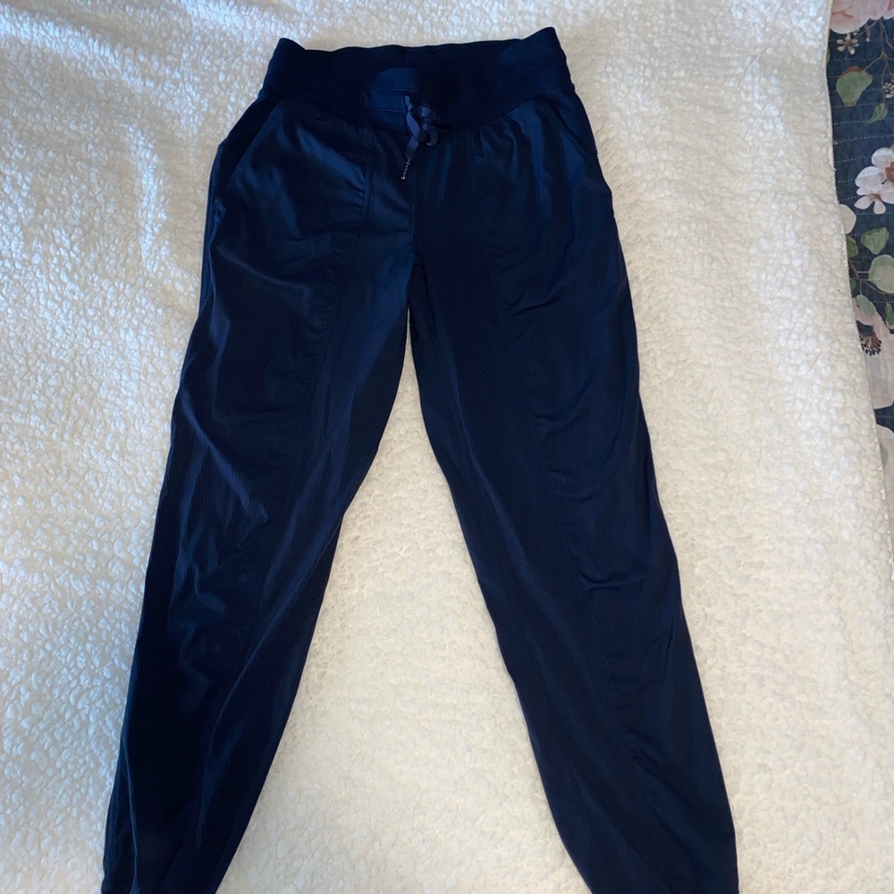 Lululemon Joggers womens